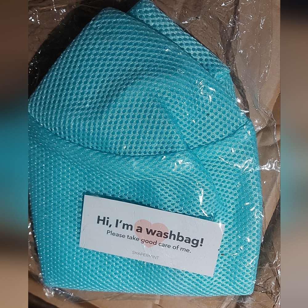 COPY - Intimate washbag